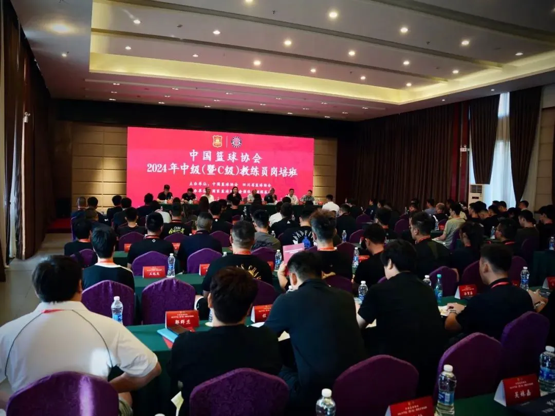 制定篮球交流计划以促进个人技能发展的方法_1